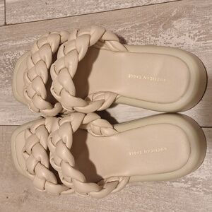 American Eagle  braided Sandals size 8
